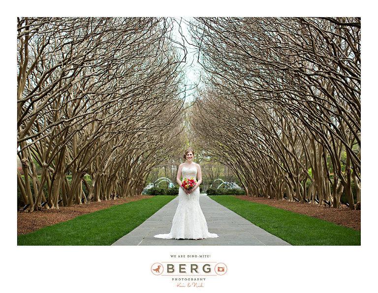 Dallas-Arboretum-bridal-session-Dallas-wedding-photographers (1)